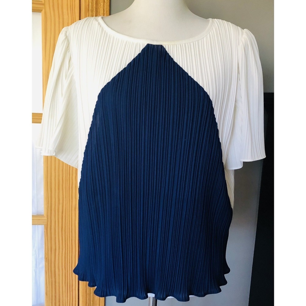 Vtg 60s CUE Pleated Blouse Womens Sz M USA Made Flare Sleeve White Blue Nautical